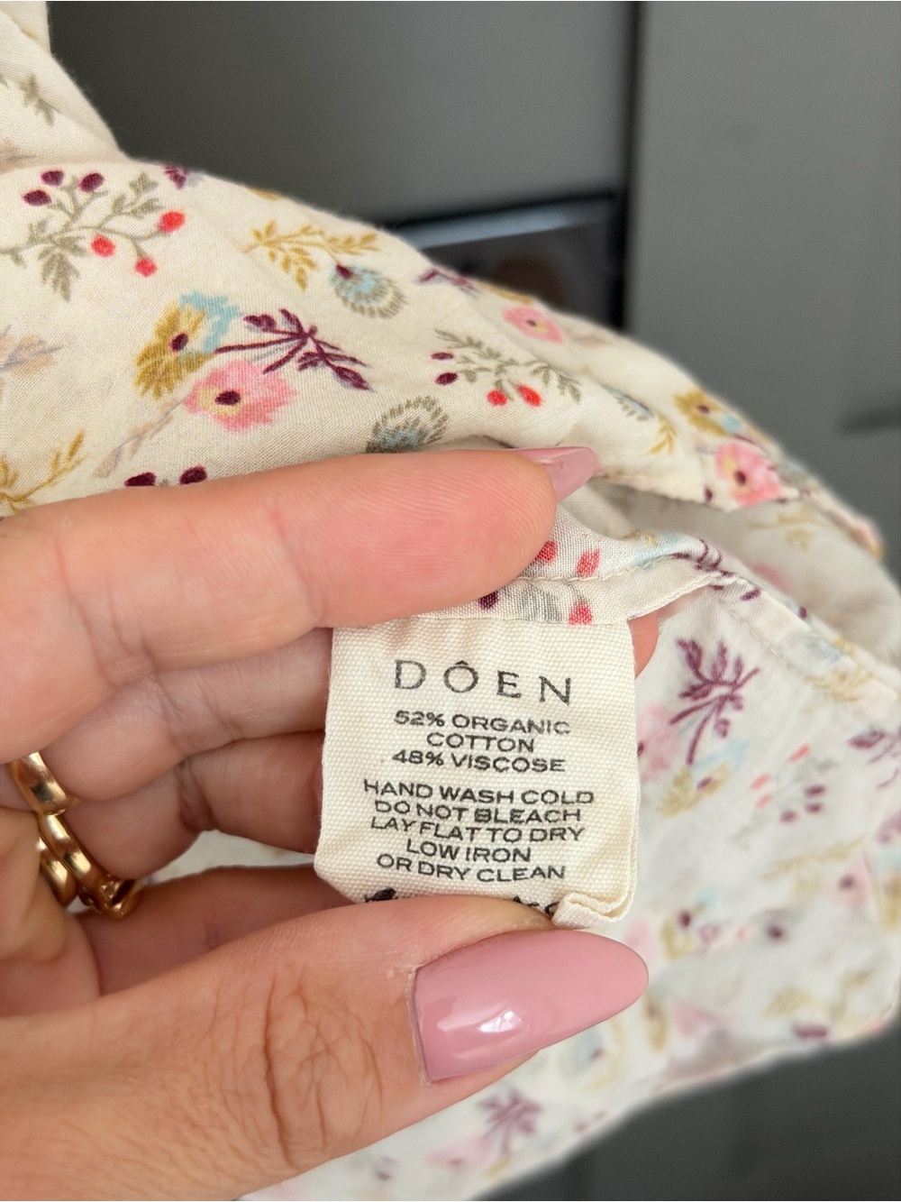 Dôen Portia Top Feathered Floral - Picture 8 of 10